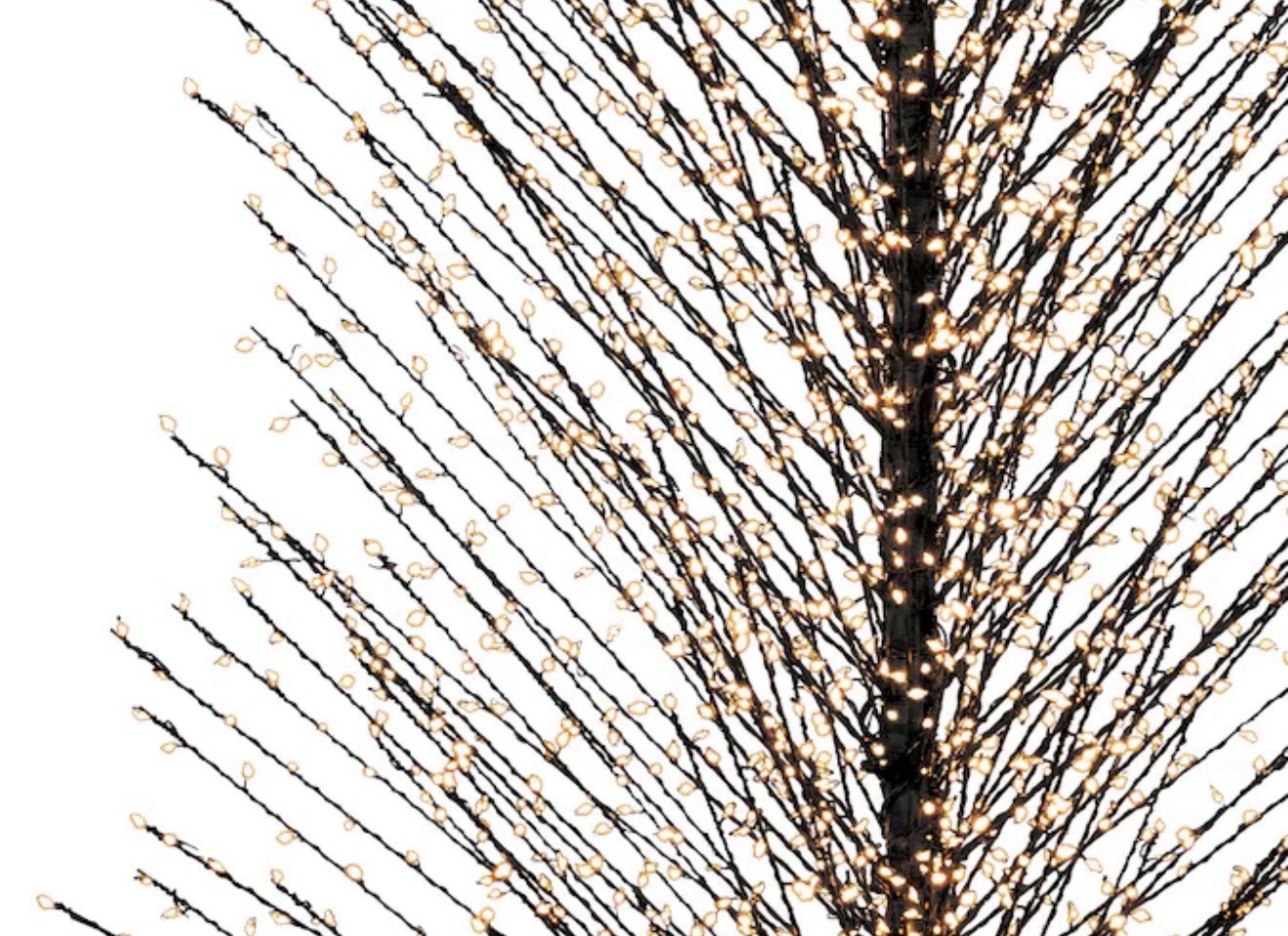 GE 7 FT Winterberry Pre-Lit Twinkling Christmas Tree Warm White LED Black Branch