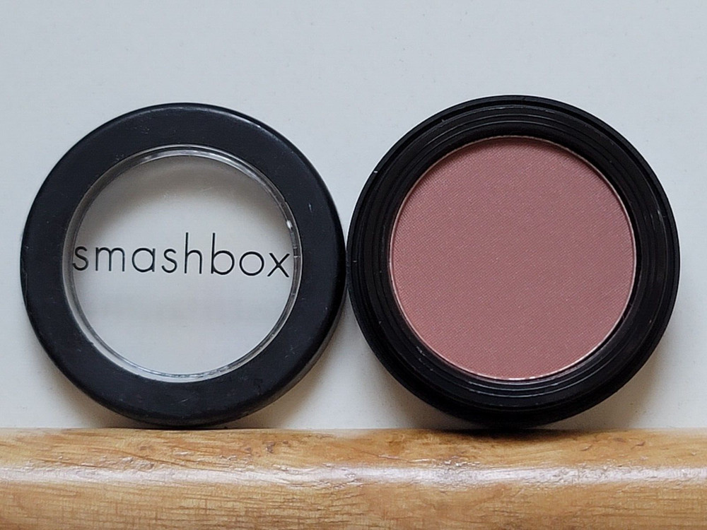 Smashbox BLUSHING NUDE Blush (0.07 oz.)
