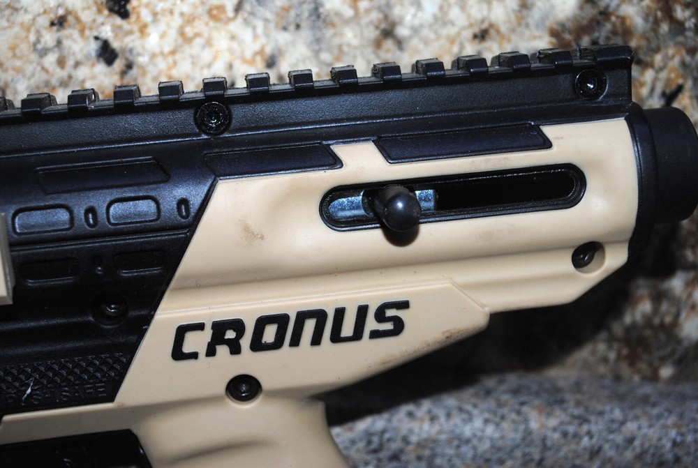 Tippmann Cronus Basic Paintball Gun .68 Caliber Marker- w/ 6 carriers