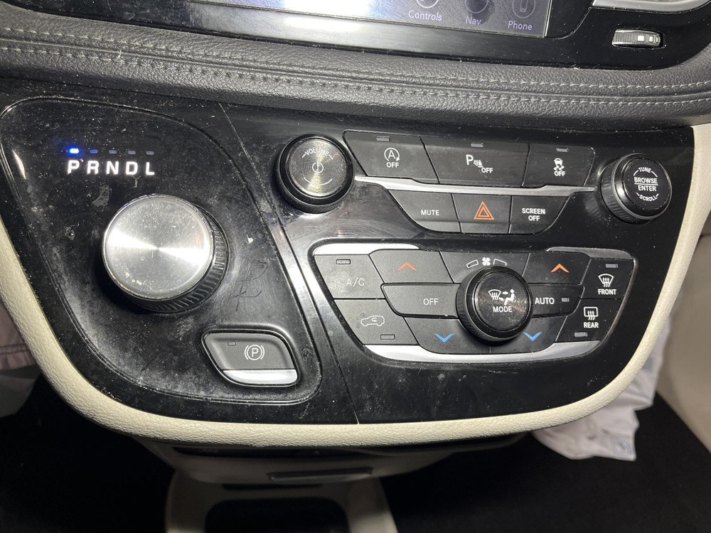 Used A/C Selector Switch fits: 2018 Chrysler Pacifica front 3 zone temperature c