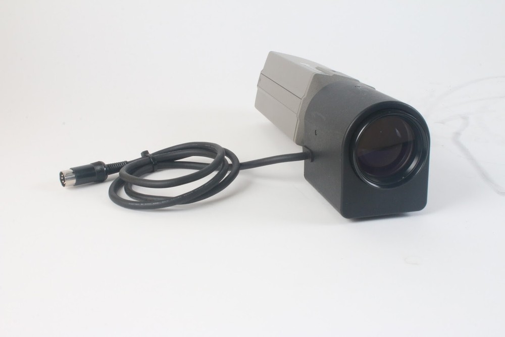 Cohu RS170 Camera with 1B Lens