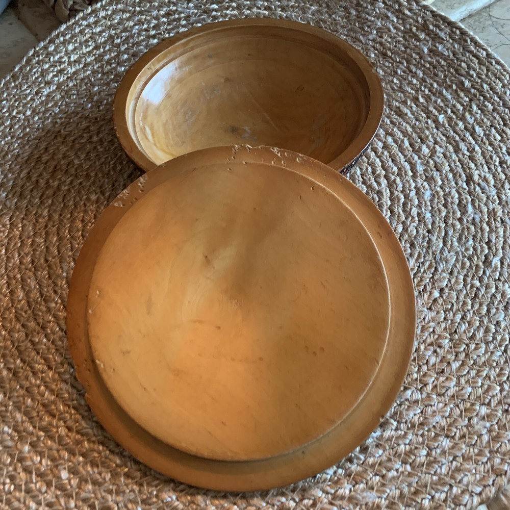 Vintage Wood Round Box