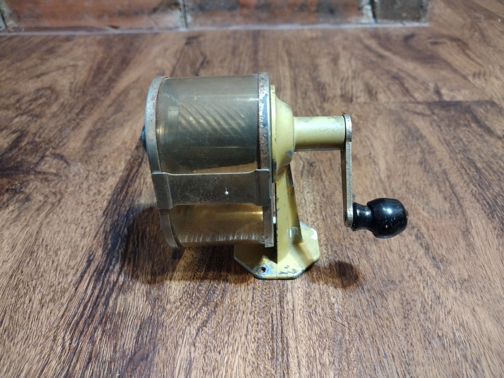 Vintage APSCO Midget Pencil Sharpener
