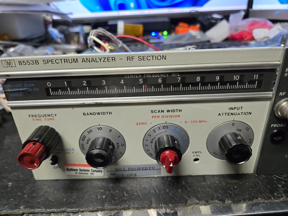 HP SPECTRUM ANALYZER RF SECTION 8553B front panel, knobs, misc boards & cables