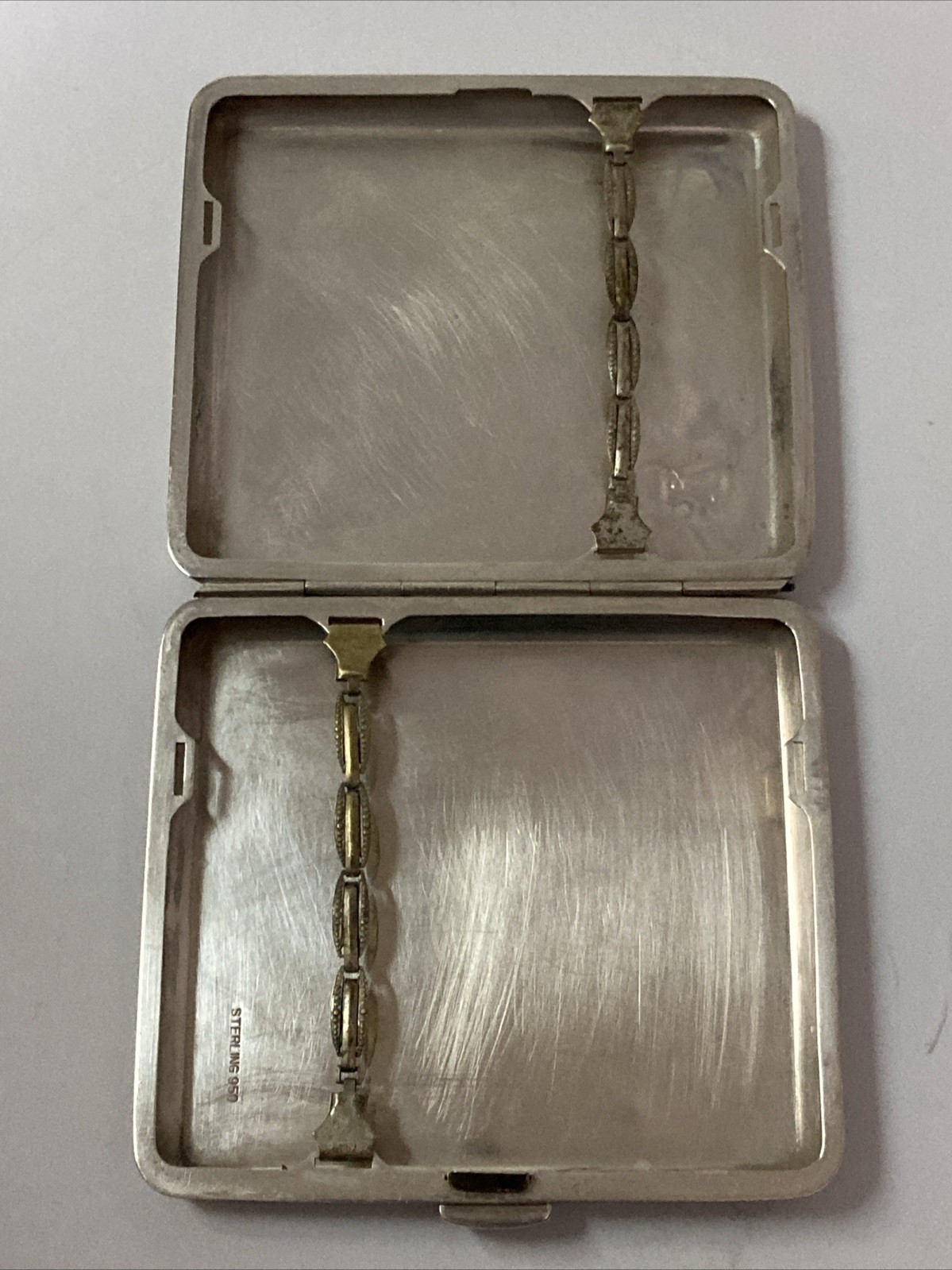 Sterling Silver .950 Cigarette Case Vintage Engraved~Made In Japan(130.5 Grams)