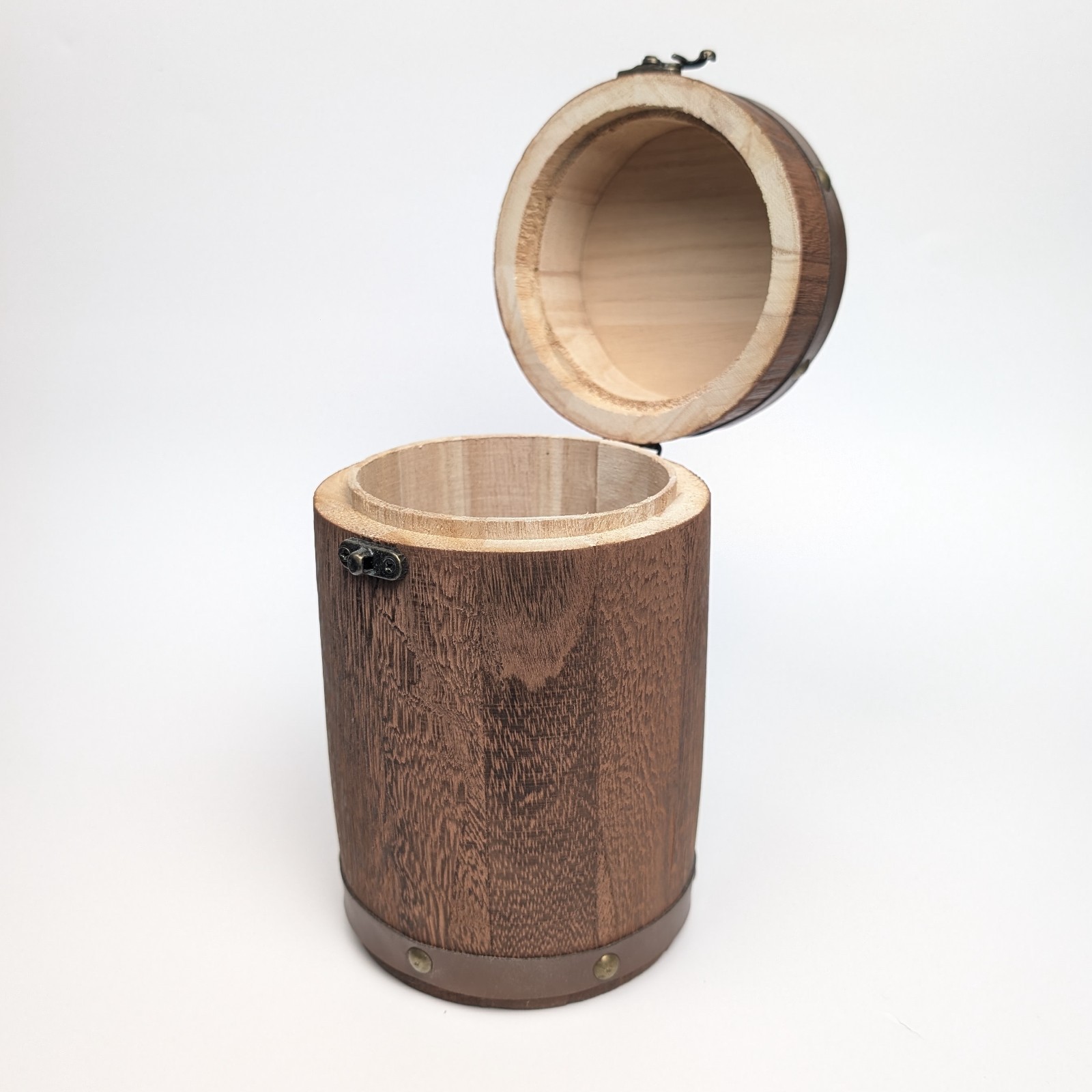 Mrs. Brog Wooden Barrel Cigar and Pipe Tobacco Humidor