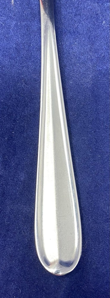 Oneida Dylan Dinner Fork 7" Glossy Frosted Center Handle
