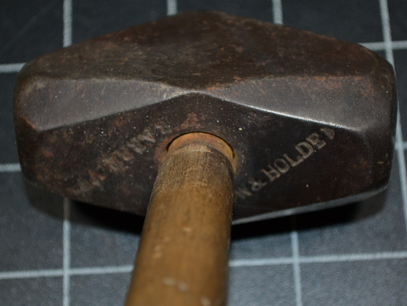 TROW & HOLDEN - BARRE, VT - HAND DRILLING HAMMER - 1 3/4# - VERY GOOD