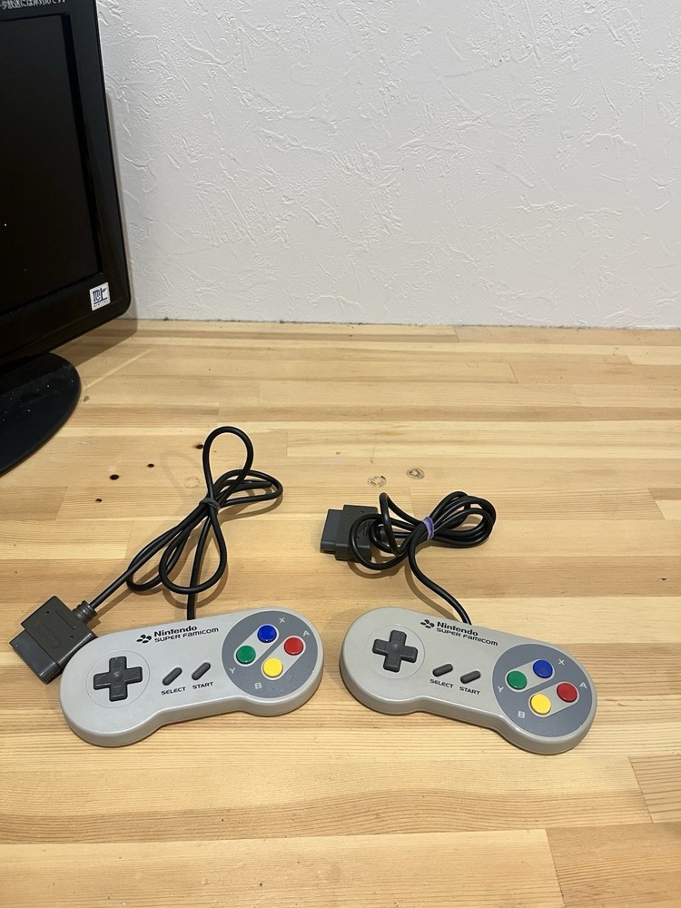 Super Famicom Console Set 2 Controllers Game No Adapter Tested Japan