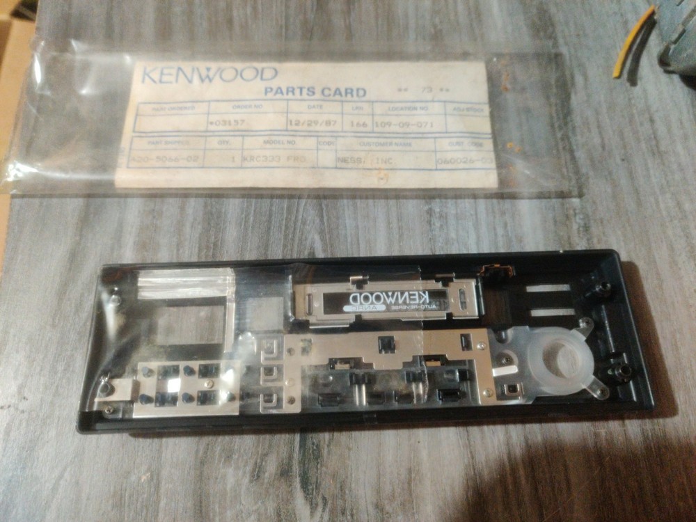 Kenwood Krc-333 Faceplate