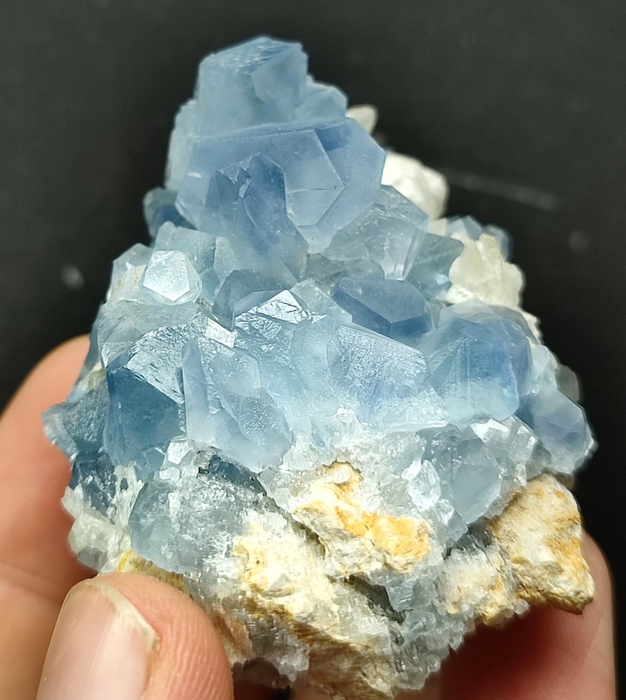 175g.Outstanding Blue Celestine Cluster With Calcite Having Nice Luster From Afg