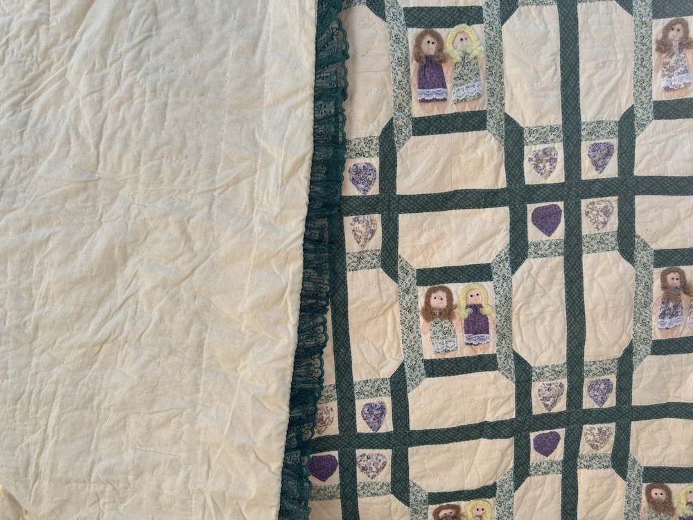 Handmade Patchwork Quilt two girlfriends Pattern Green Cotton