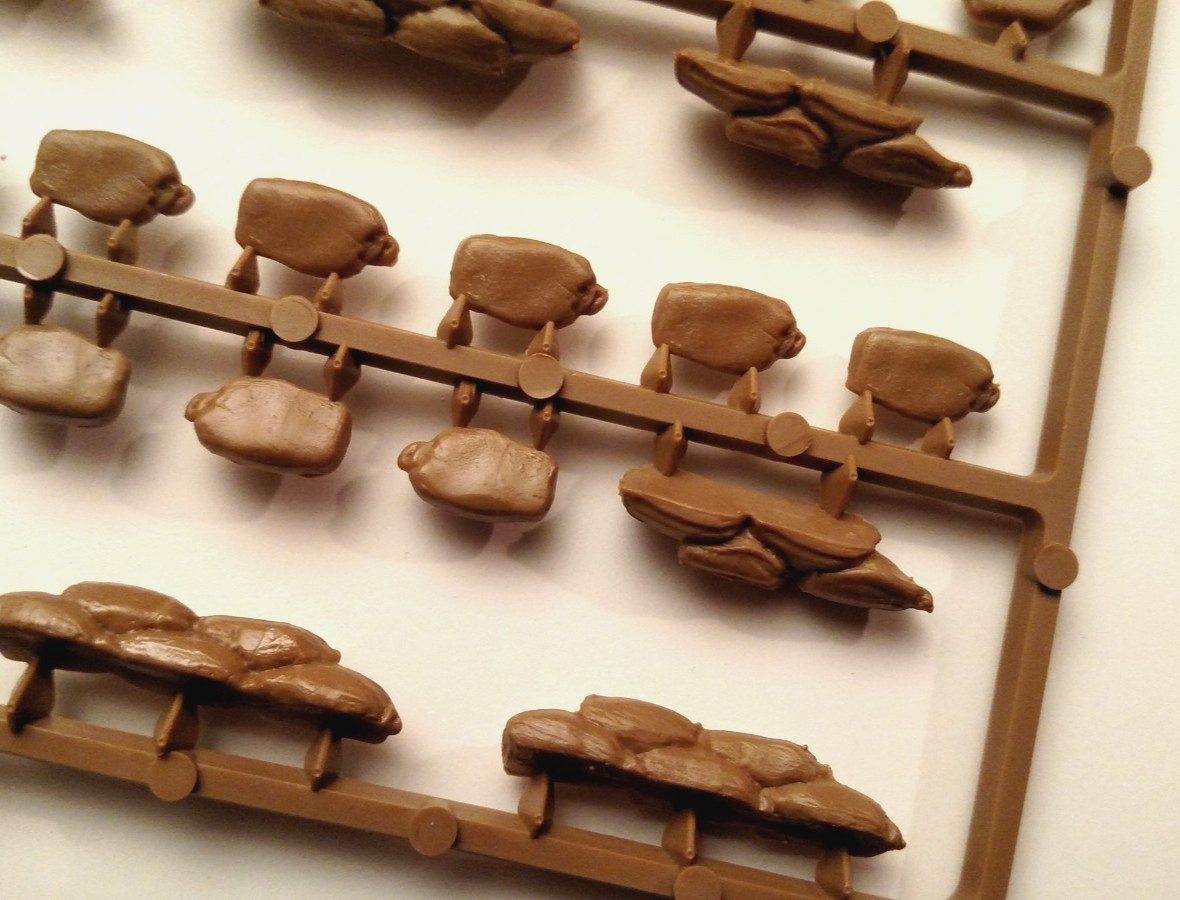 Renedra Plastics - SANDBAGS for 28mm Historical WW1 & WWII Wargames