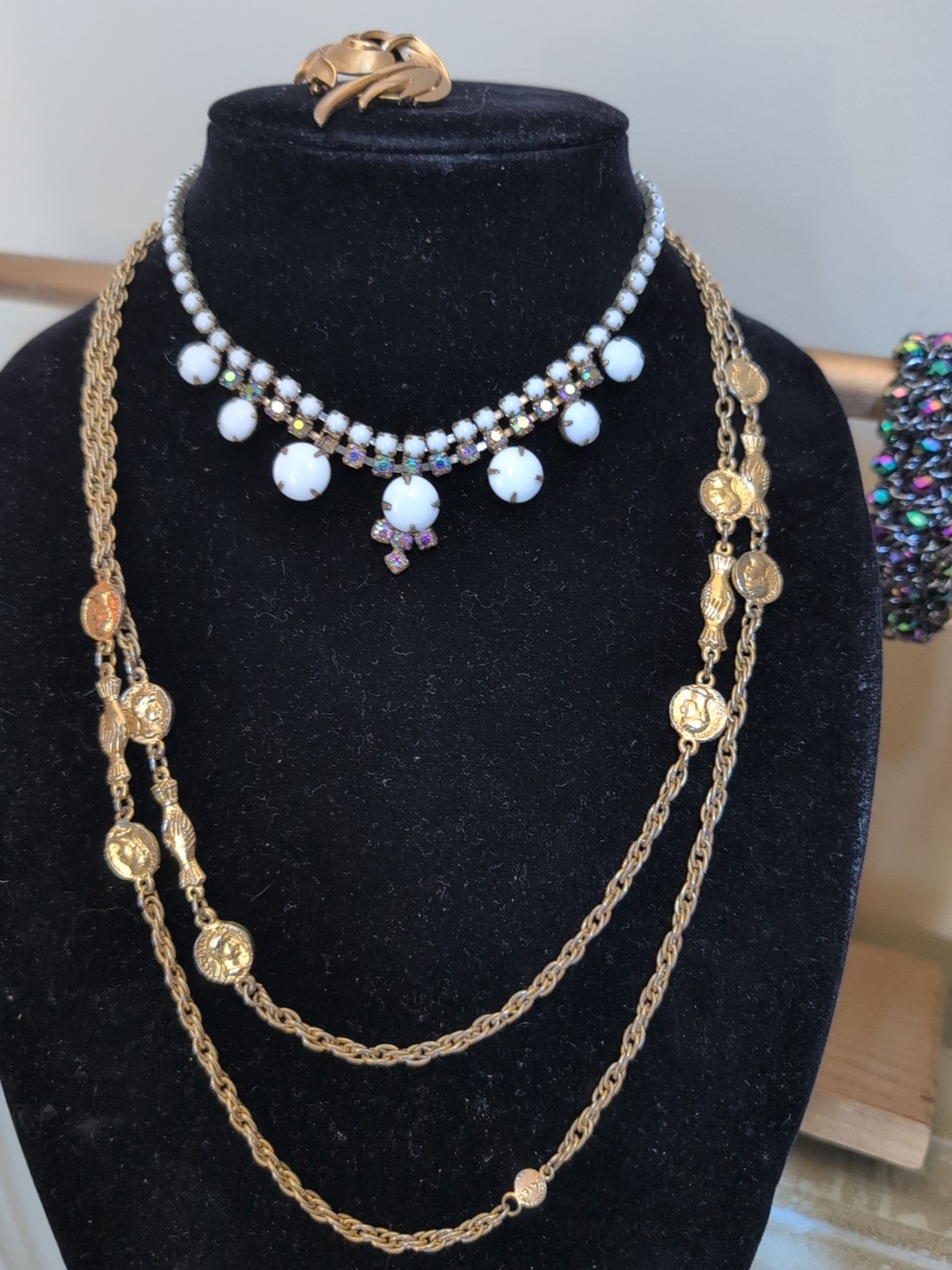 Vintage Lot Brooches, Earrings/Bracelet, Necklace 2 Trifari. 15 PC.