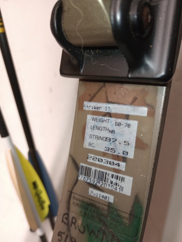 hoyt compound bow left handed