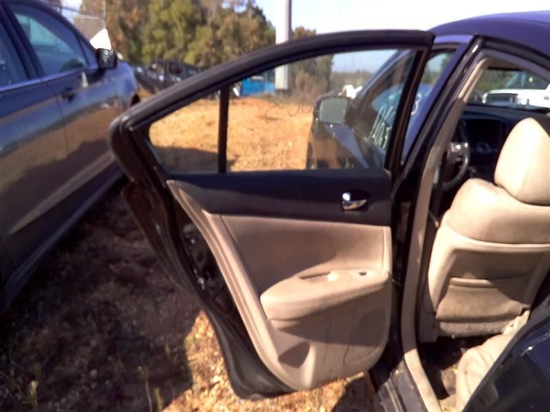 MAXIMA 2013 High Mounted Stop Light 1037485181