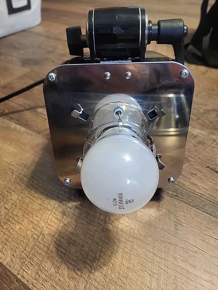 Alien Bees B800 STUDIO Light 320WS Studio Flash MONOLIGHT Works!!