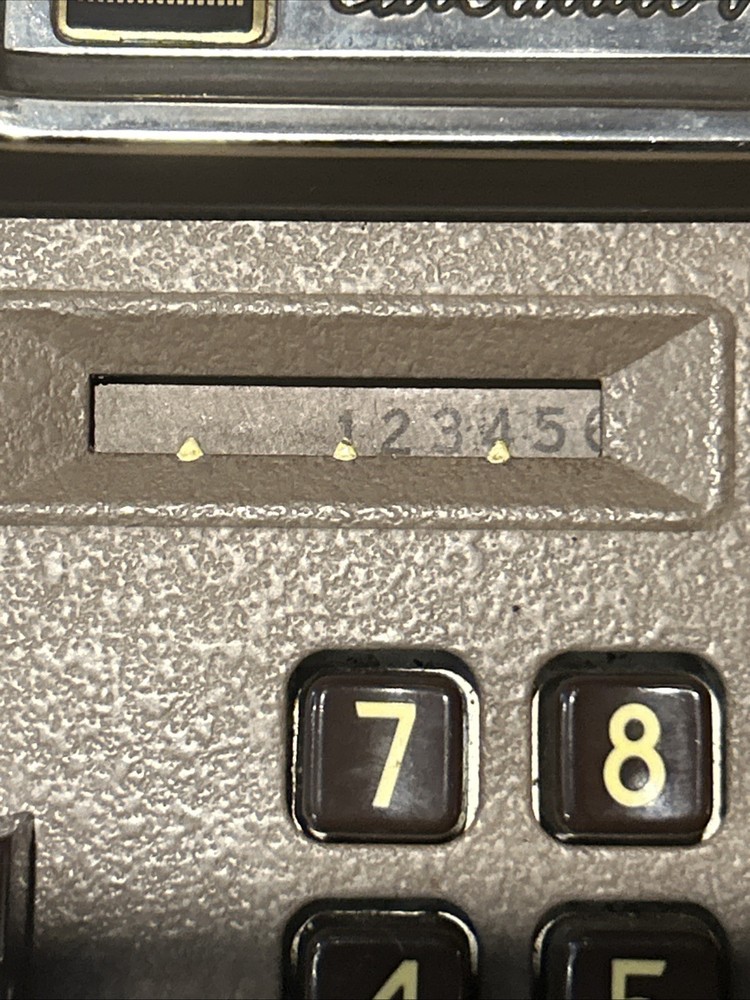 Victor Automatic Calculator Adding Machine Model 73 85 54, Powers On Read