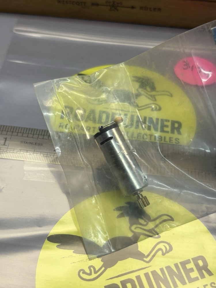 HELI-MAX HMXE9553 TAIL MOTOR for: AXE CP