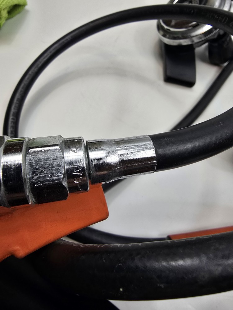 Ocean Dynamics Scuba Diving Regulator Set With Accessories Read