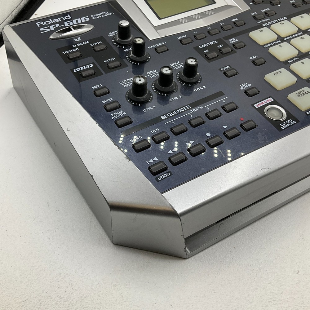 Roland SP-606 Sampling Workstation