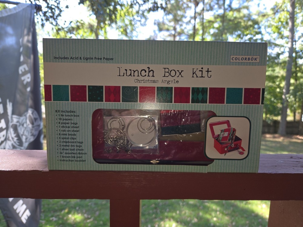 LUNCH BOX KIT CHRISTMAS ARGYLETHEME CRAFT SET