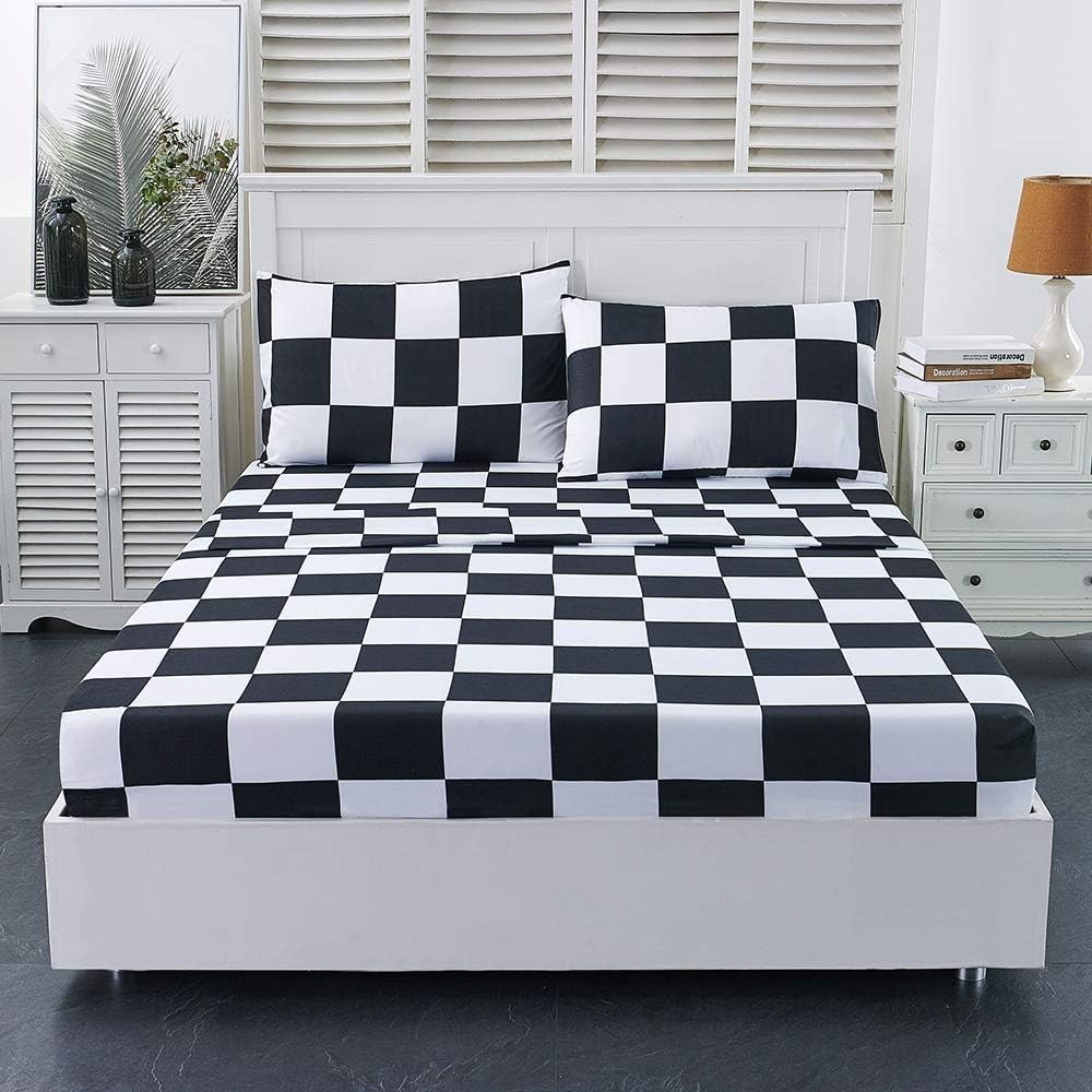 Luxurious Deep Pocket Bed Sheet Set - Full Size Soft Microfiber, Plaid Design