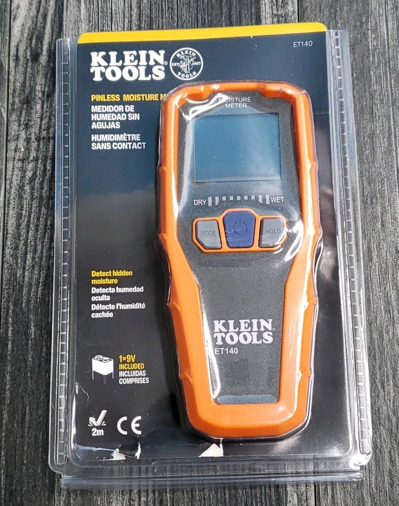 Klein Tools Pinless Moisture Meter ET140 NEW