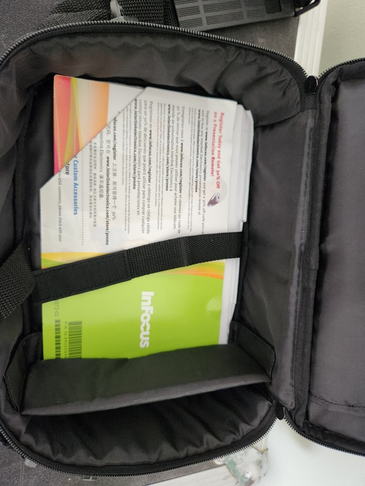 Infocus IN1100 Projector