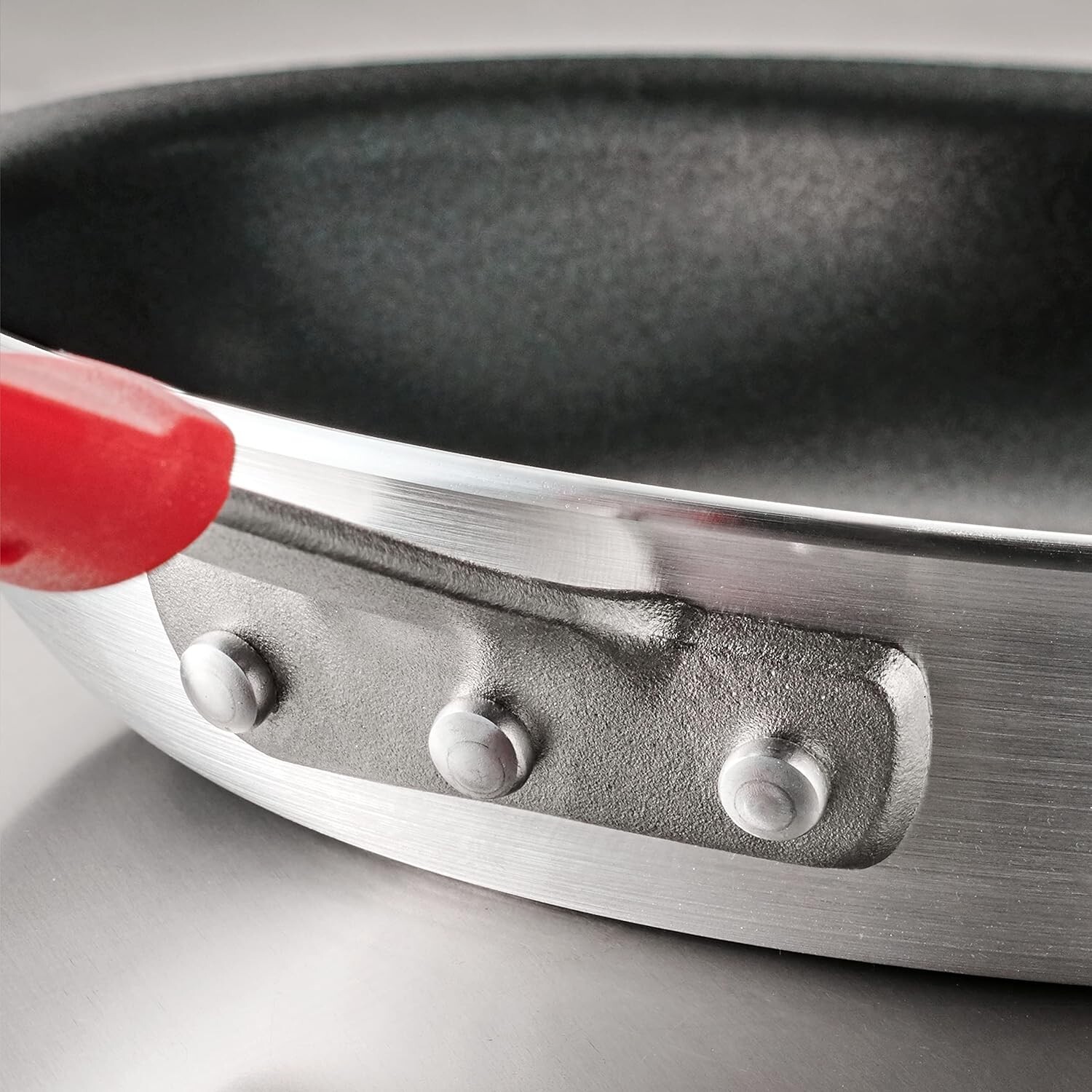 Tramontina Professional 8" Restaurant Fry Pan, Nonstick Aluminum