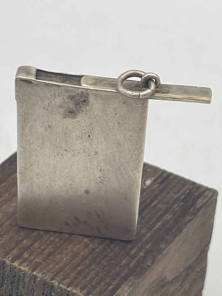 RARE ANTIQUE FLAT TOP SOLID SILVER VESTA CASE SLIDING DOOR PENDENT