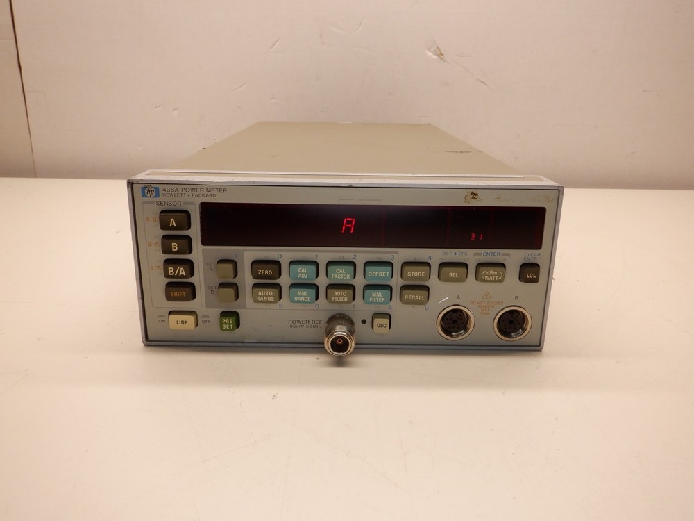 HP 438A POWER METER