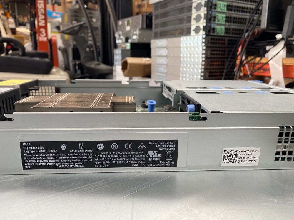 Dell EMC SC5020F 0VVVPJ Controller Module WITH 4 PORT SAS No RAM