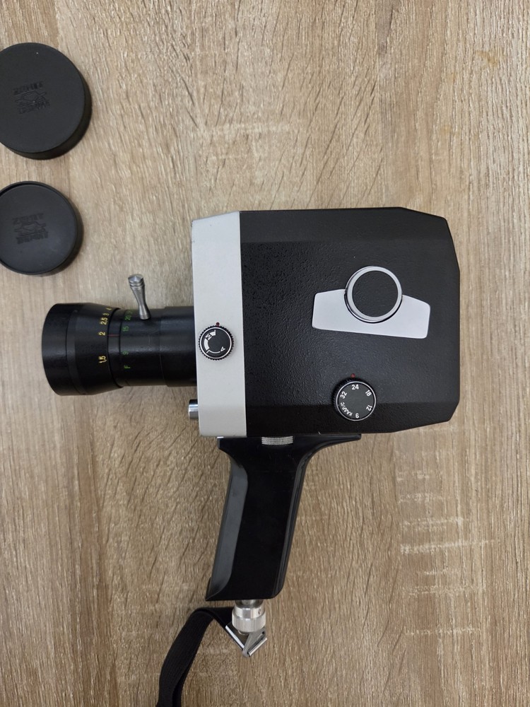 Soviet Super 8 Quartz 1x8C Meteor-8M-1