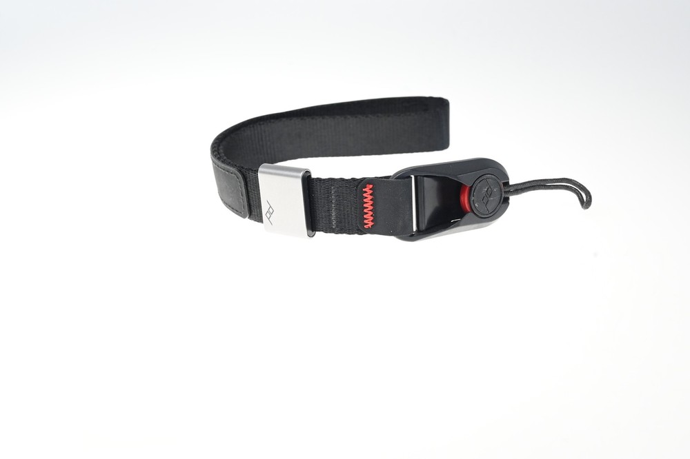 Peak Design Wrist Cuff Strap Black Red #G324
