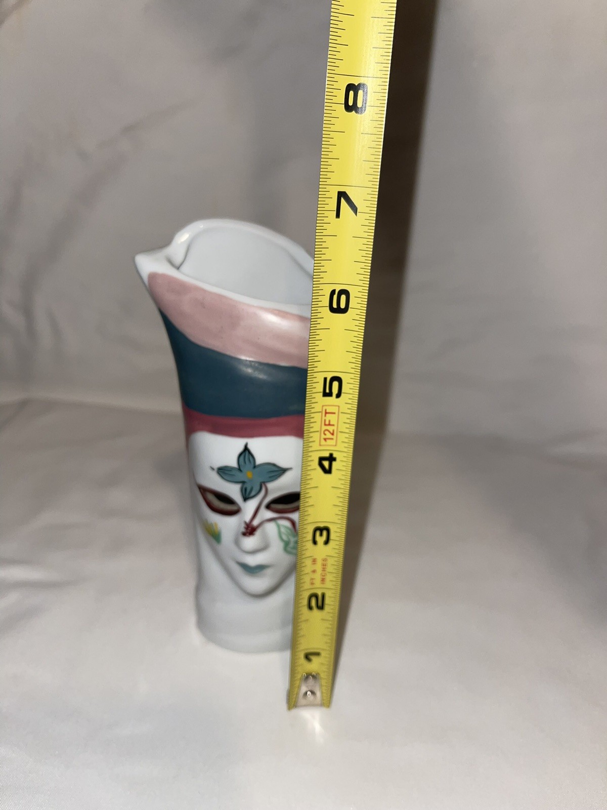 Vintage Ceramic Bud Vase Ladies Face Mask Decorative Art Vase