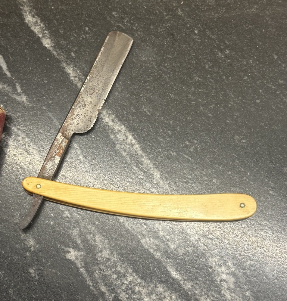 Vintage Red Imp Wedge Razor with Case