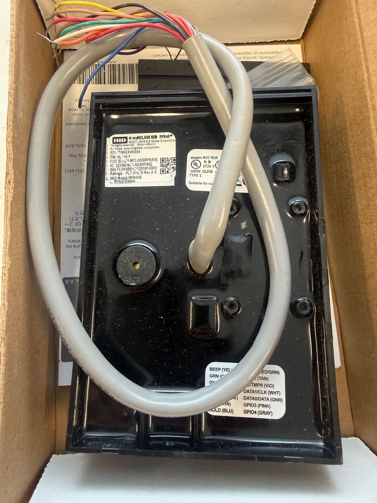 HID 921PTNNEK00464 MULTICLASS SE RPK40 Keypad Wall Switch Reader