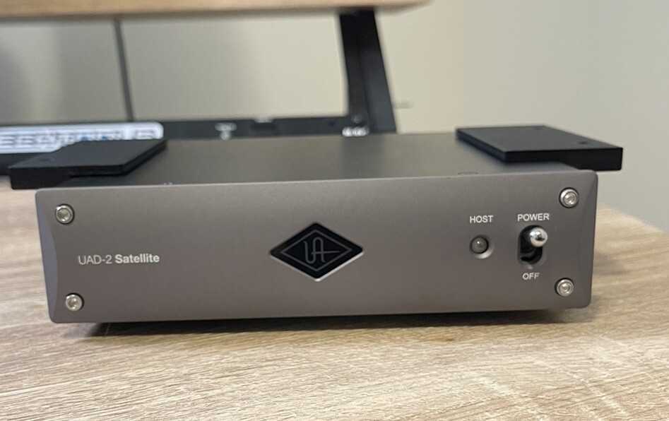 Universal Audio uad-2 satellite thunderbolt 3 Custom Bracket/Mount Under Desk