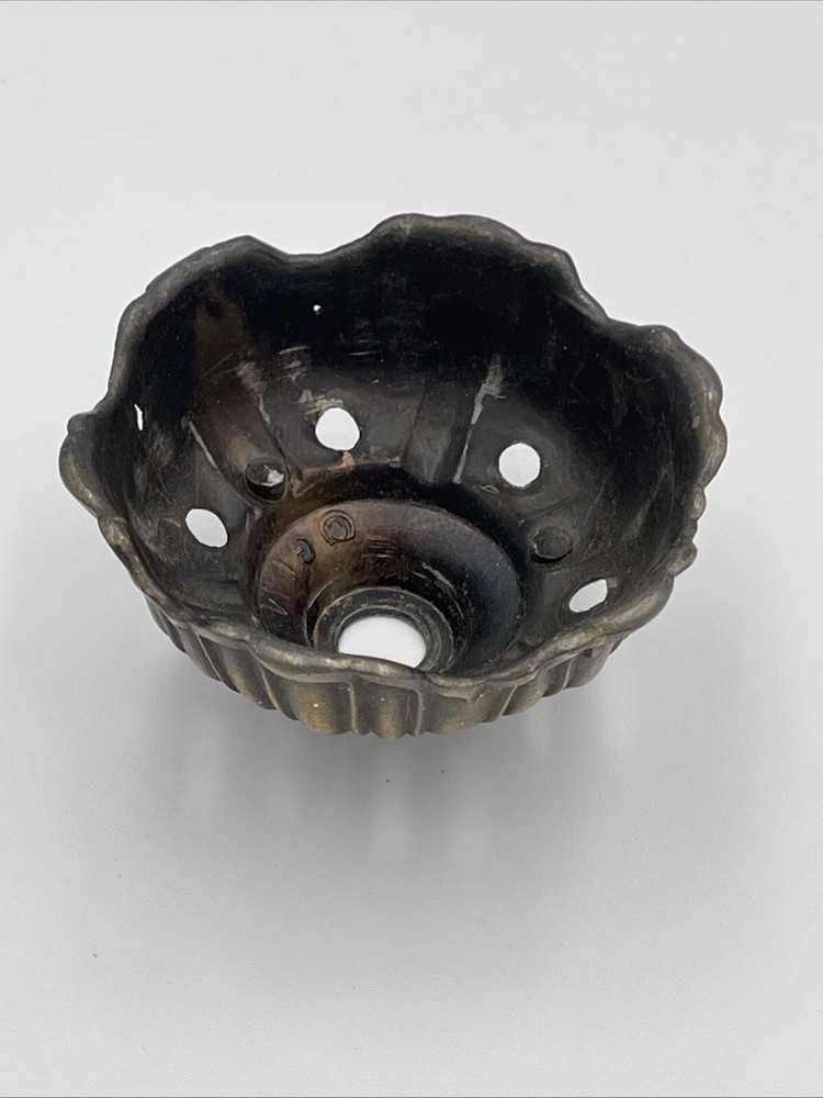 Small Cast Decorative Ceiling Lamp Holder Mount Unique GIM