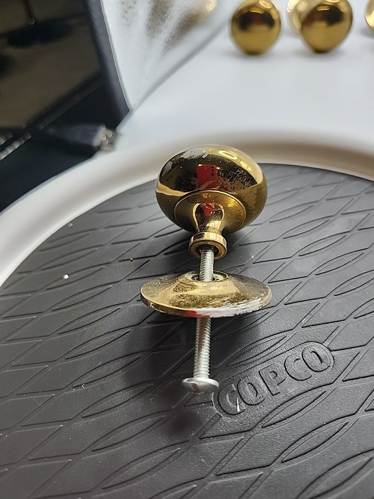 VINTAGE SOLID BRASS ROUND DOOR DRAWER PULLS KNOBS WITH BACK PLATES & SCREWS Hh