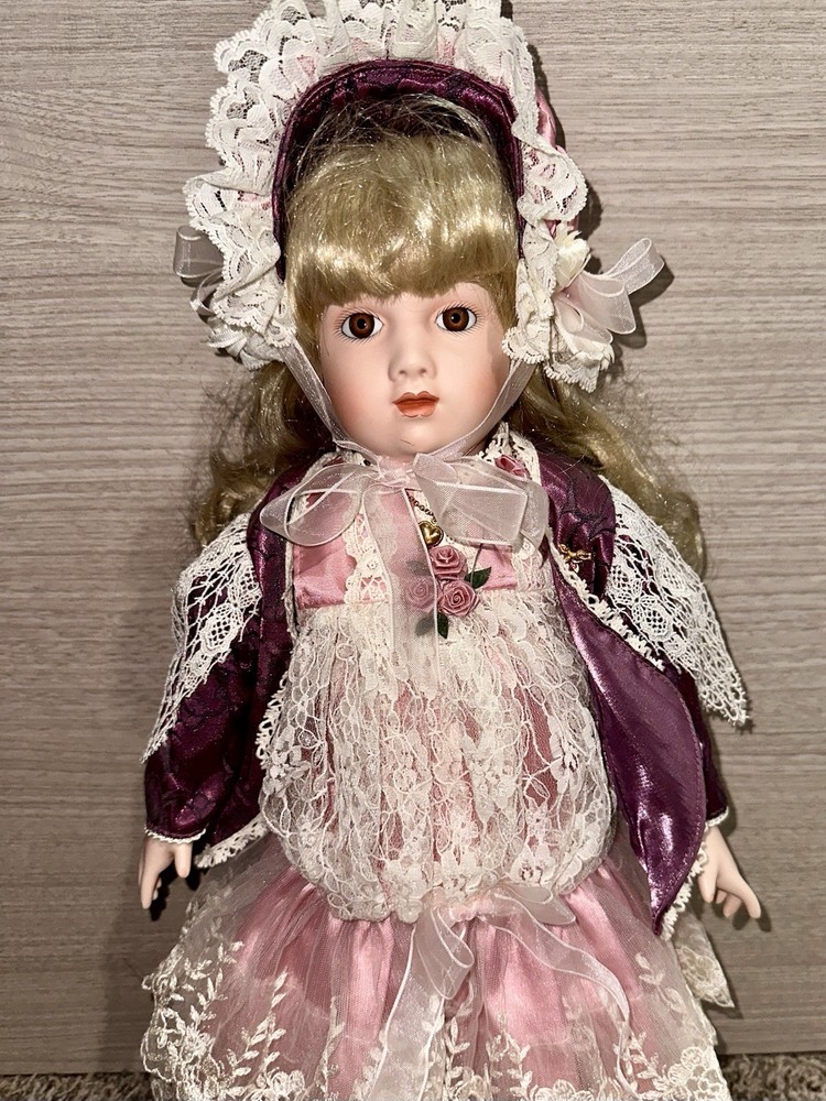 👻 Haunted Doll Listing: Ann – The Silent Observer 👻