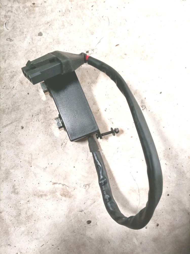 Battery to Control Module Connector From Merits P320 Wheelchair For VR2 Setup