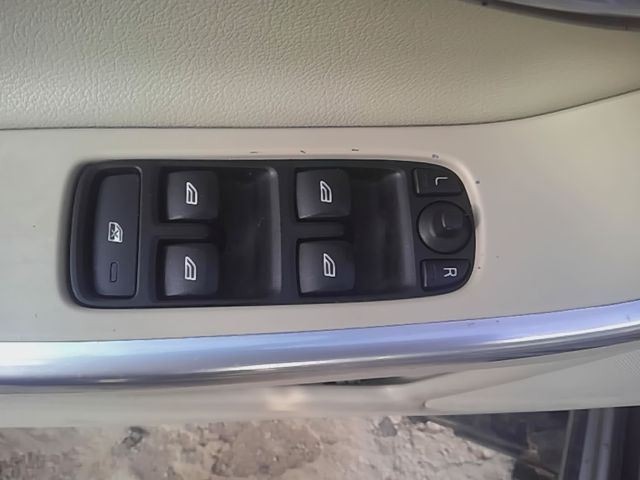 V60 2015 Fuse Box Cabin 6975