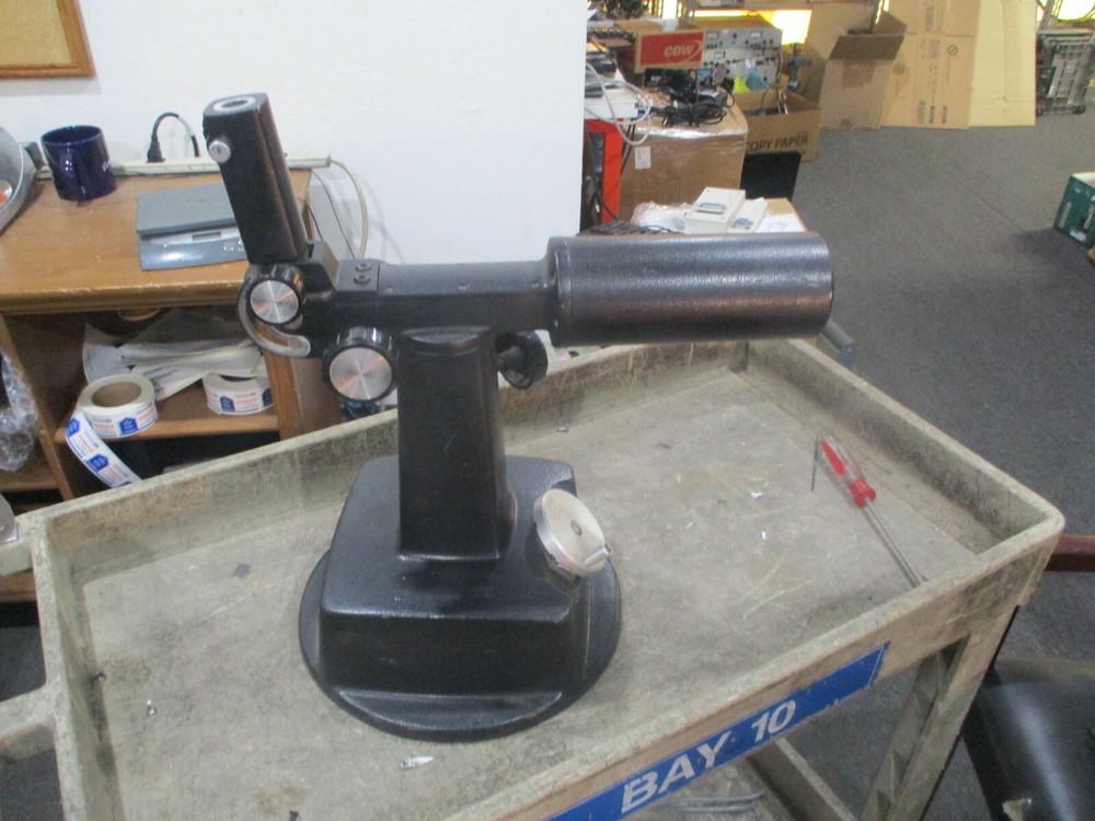 Bausch & Lomb SK Stand