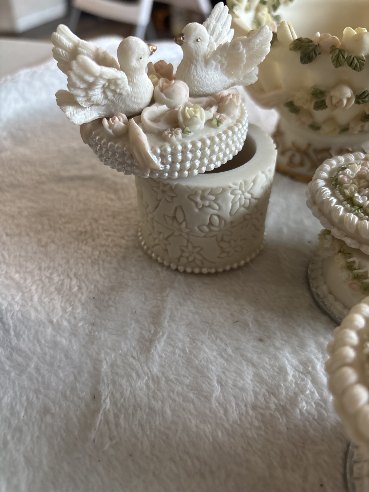 Traditions Of Romance By Dezine 1995 11 Piece Wedding Set