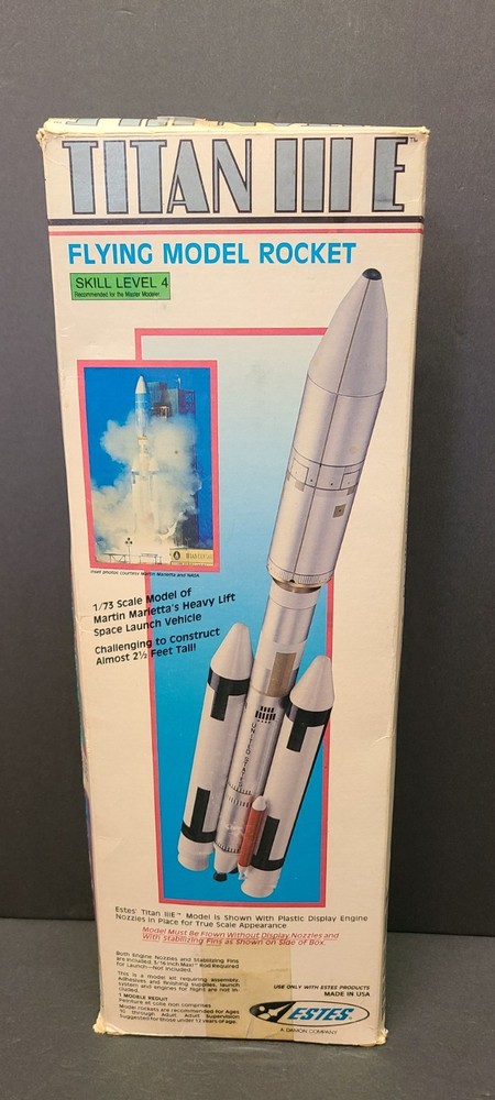 Estes Titan lll E Flying Model Rocket Kit #2019 Titan 3E Model Rocket Open Box