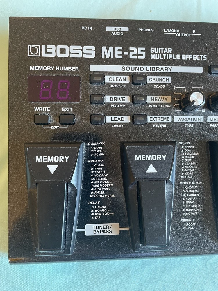 boss me-25 guitar multi-effects pedal