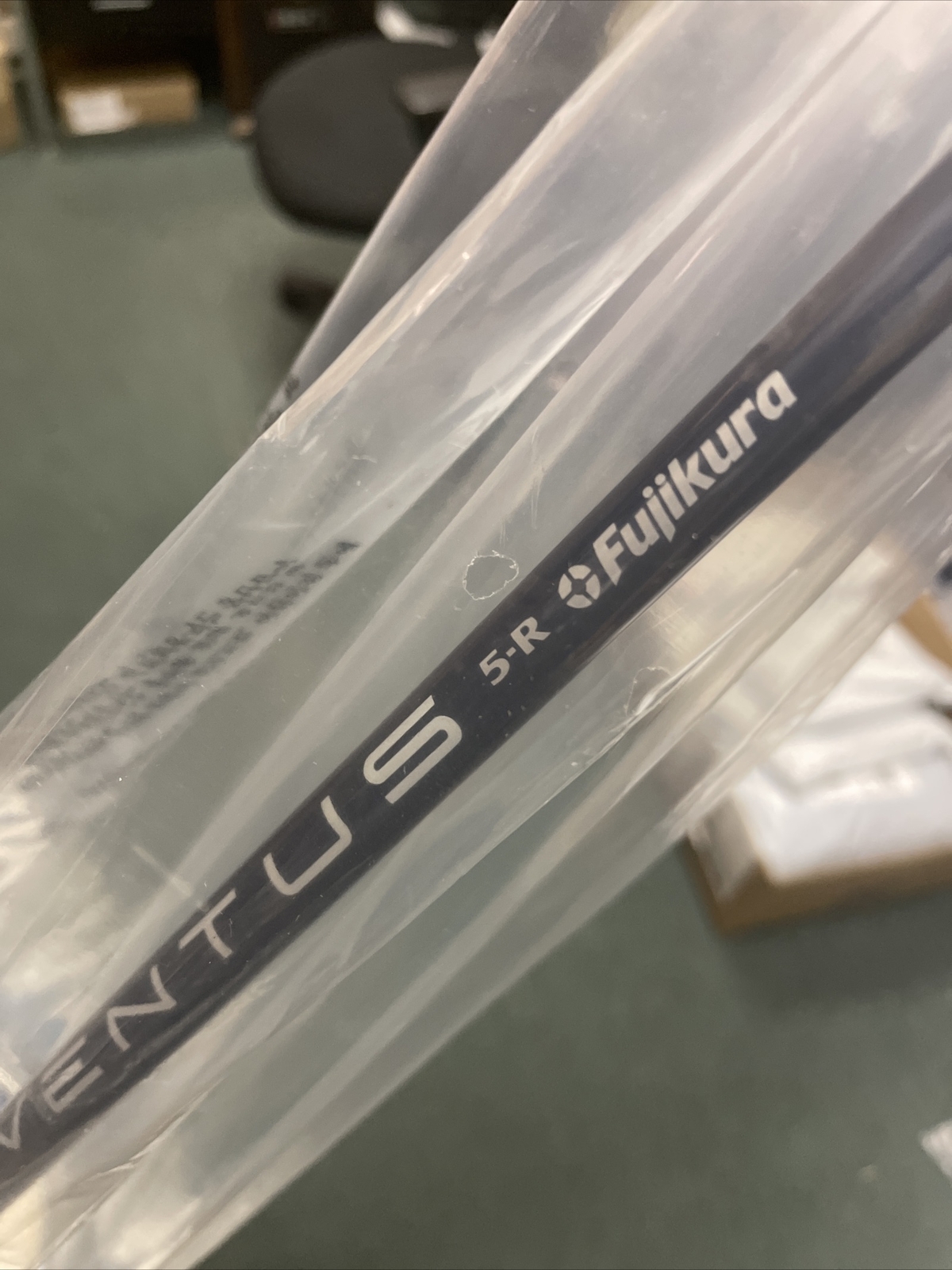 New TaylorMade SIM 2 Max Driver Mens RH Fujikura Ventus 5r 10.5 Degree Regular