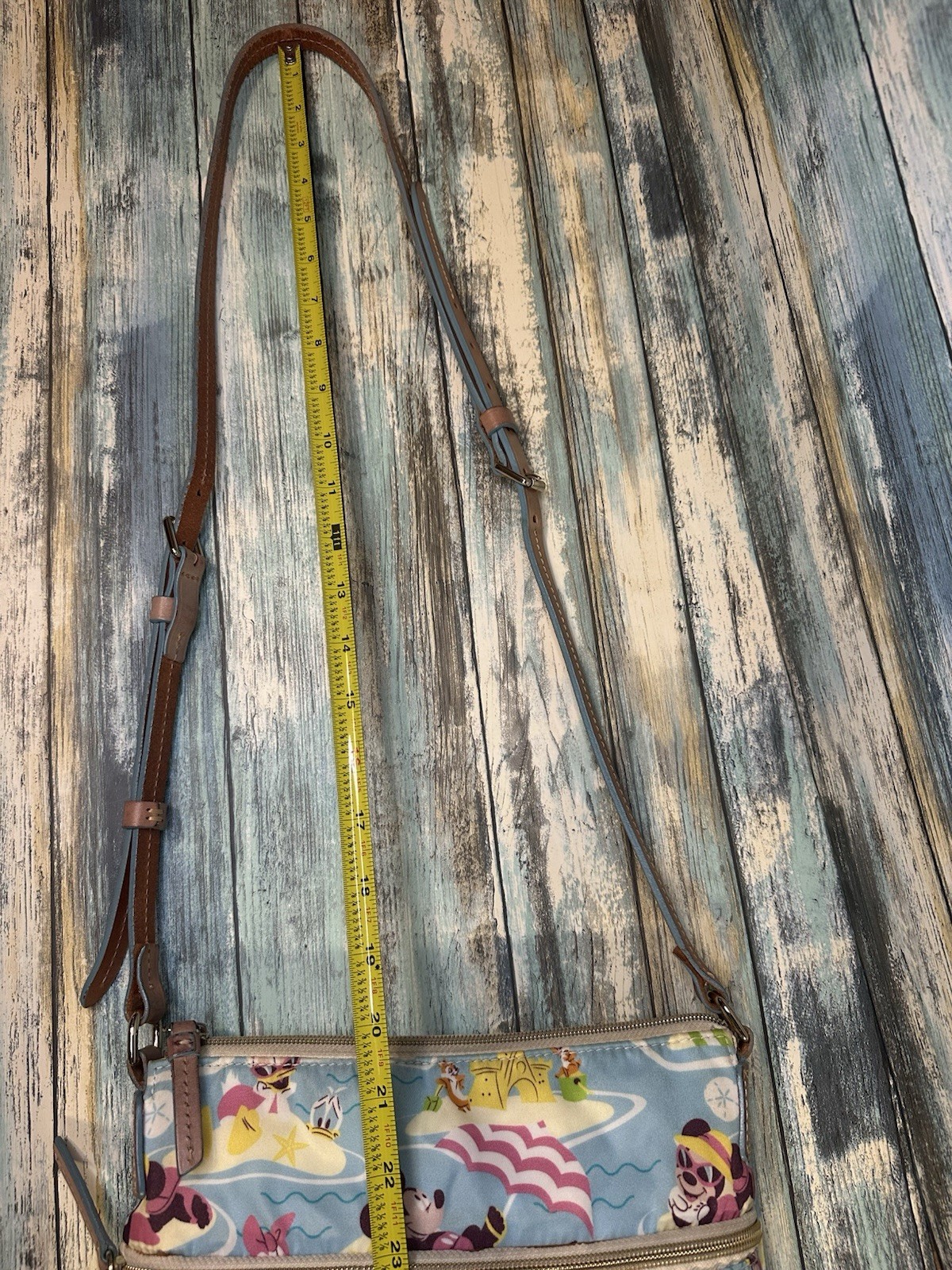 Disney x Dooney & Bourke Beach Nylon Letter Carrier Mickey PreOwned w/Tags